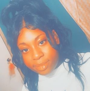 Meet your Posher, Earleshia